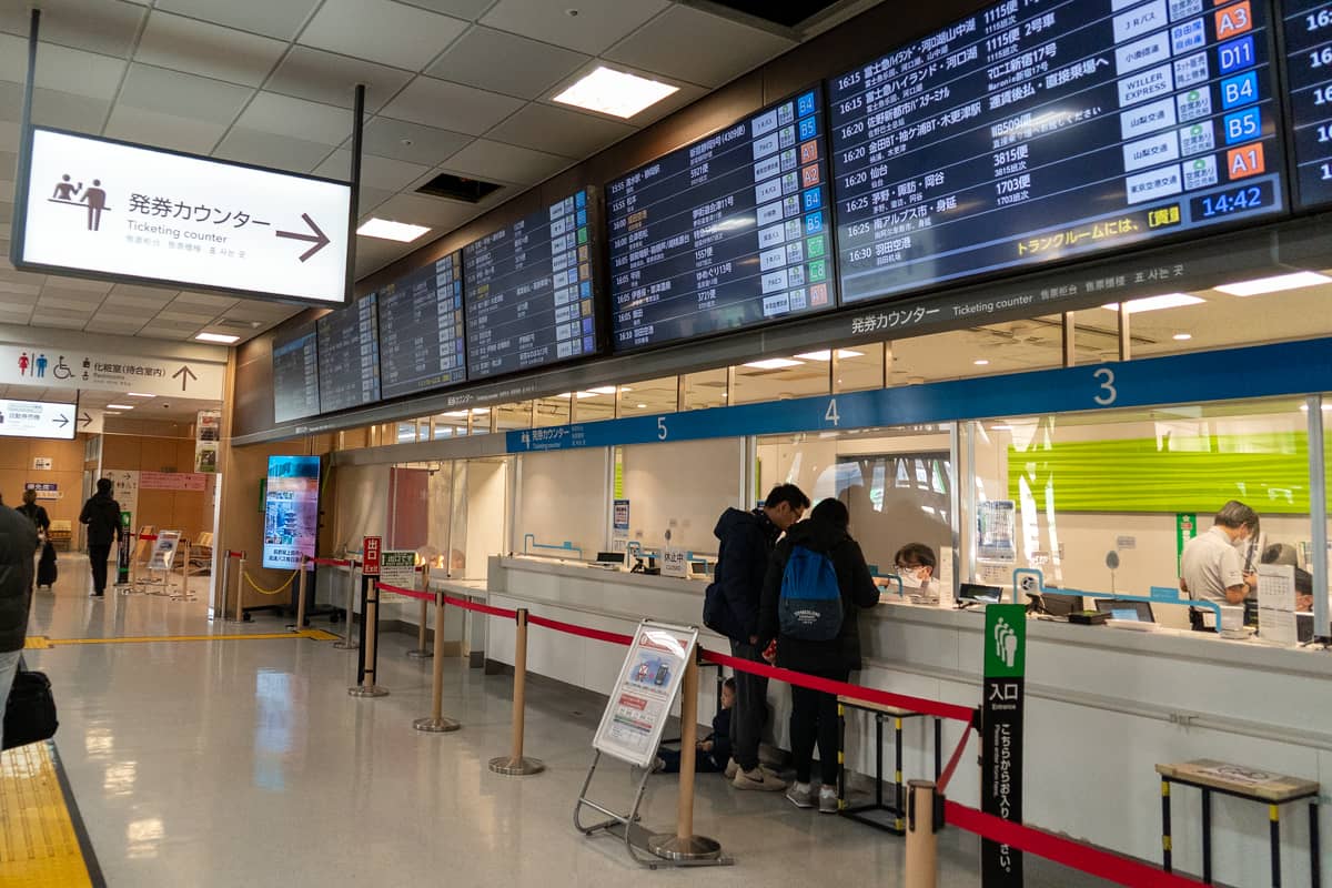 DSC01167 バスタ新宿大解剖！ 知られざる探求ツアー（バスタツアー）