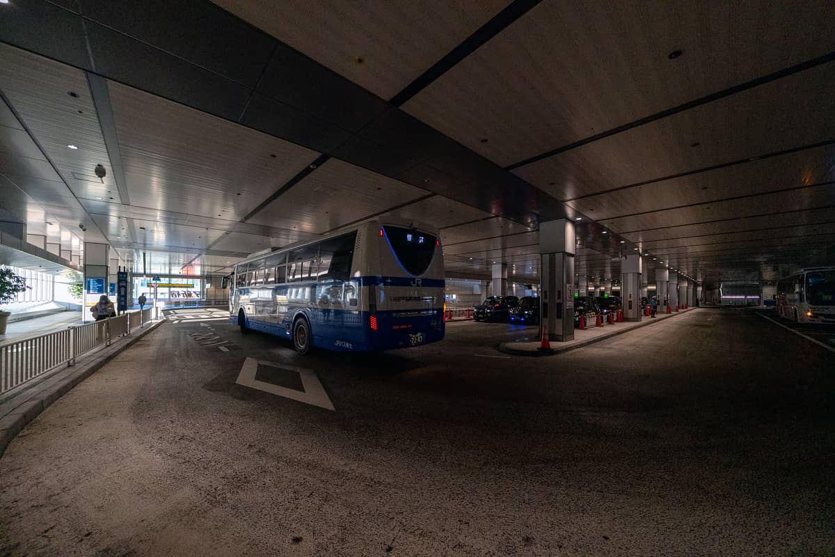 DSC02124 バスタ新宿大解剖！ 知られざる探求ツアー（バスタツアー）