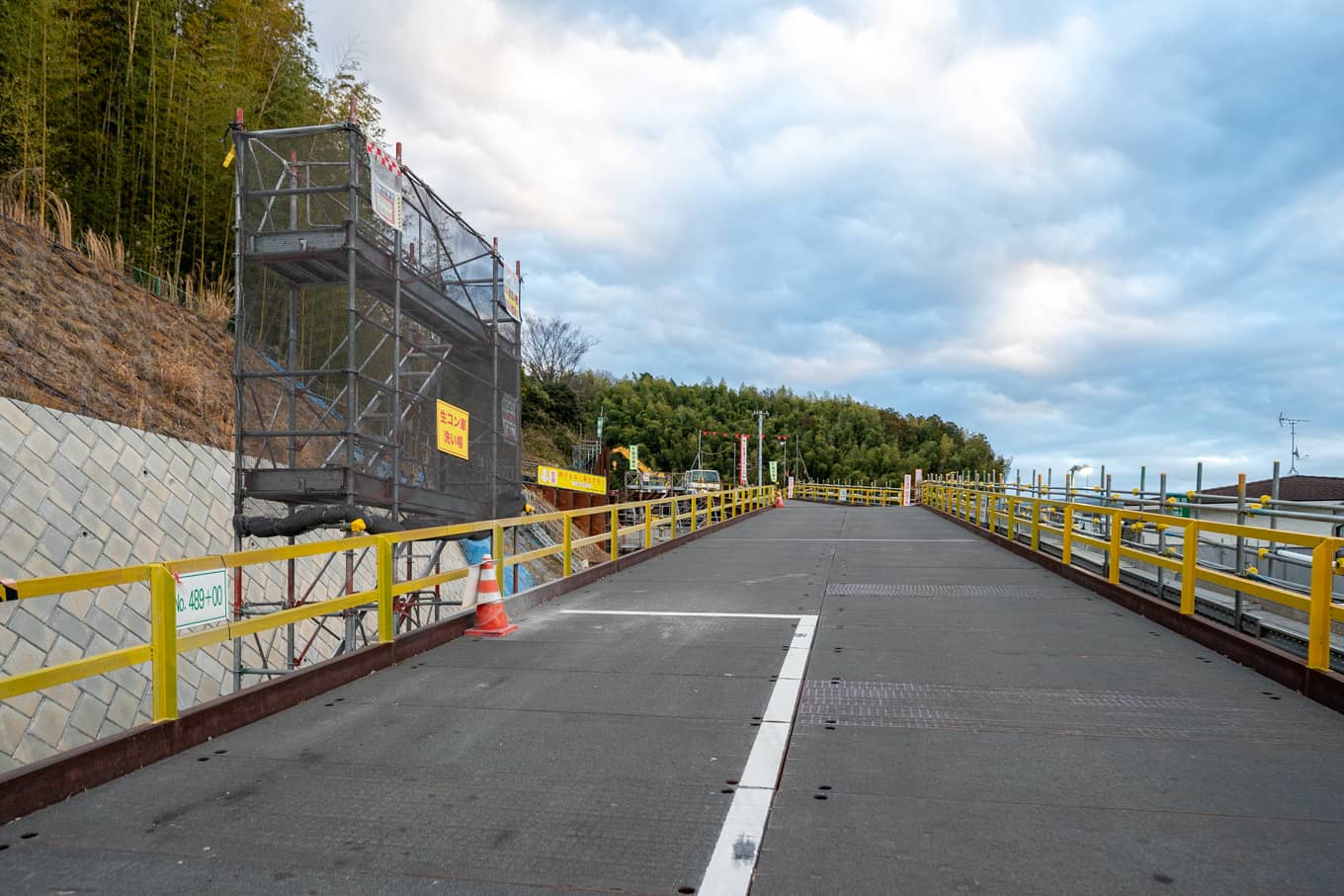 DSC02227 尻手黒川線トンネル 貫通式