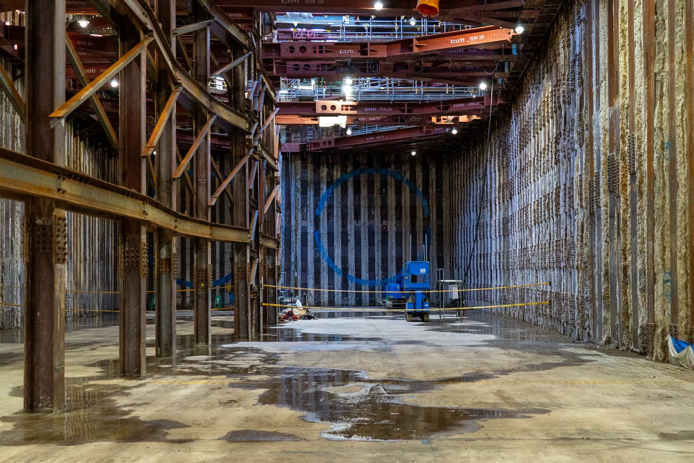 DSC01227 西武新宿線 中井駅～野方駅間 連続立体交差事業（2025年12月・新井薬師前駅）