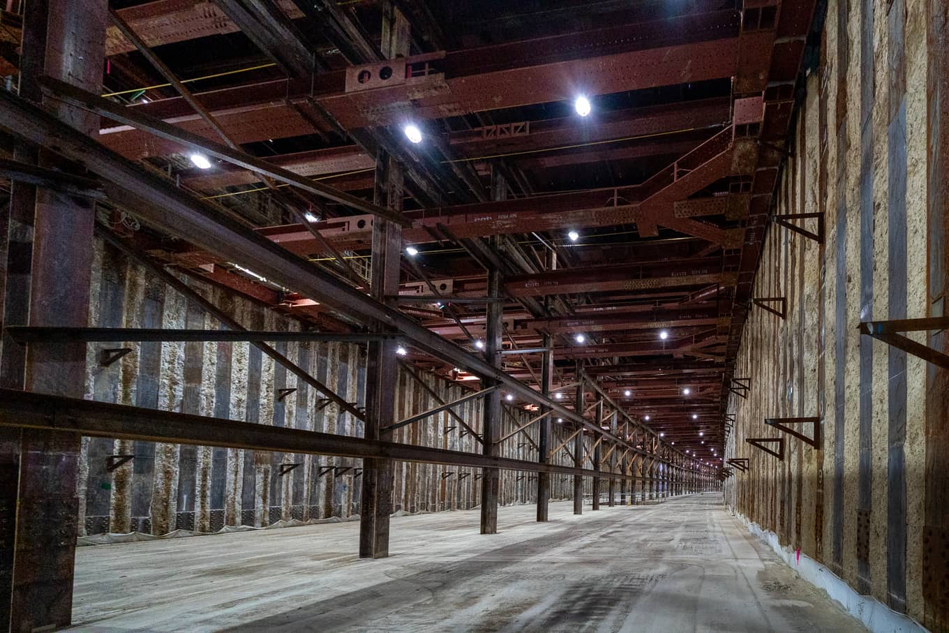 DSC02176 西武新宿線 中井駅～野方駅間 連続立体交差事業（2025年12月・新井薬師前駅）